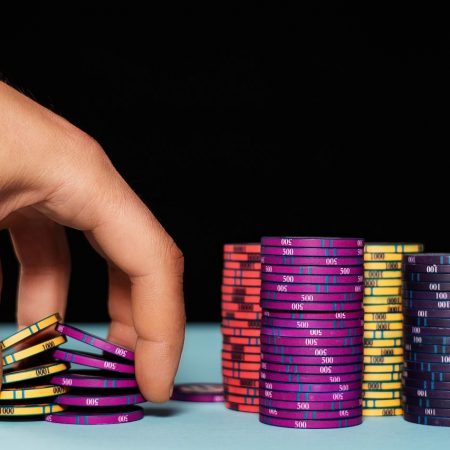 Что такое комплит в покере