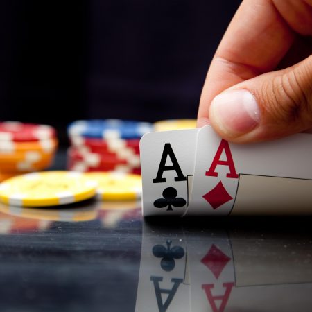 Что такое оверпара в покере