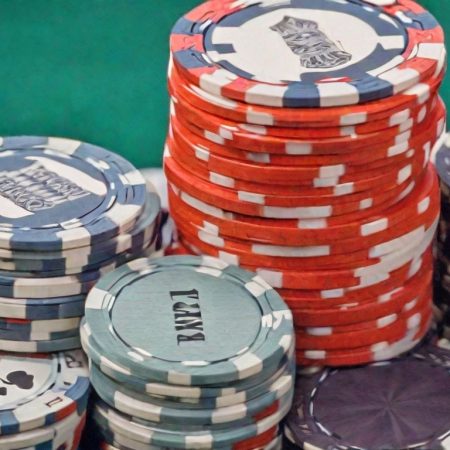 Что такое стек в покере: типы, стратегии и приемы