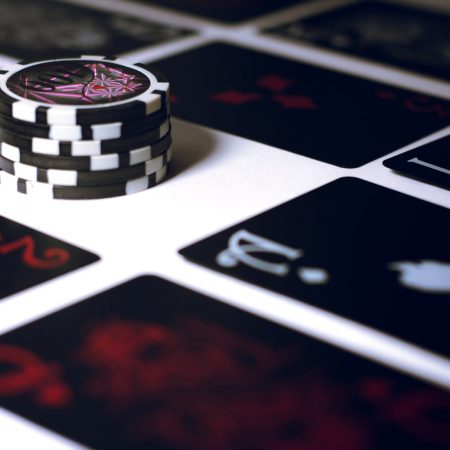 Что такое коннекторы в покере